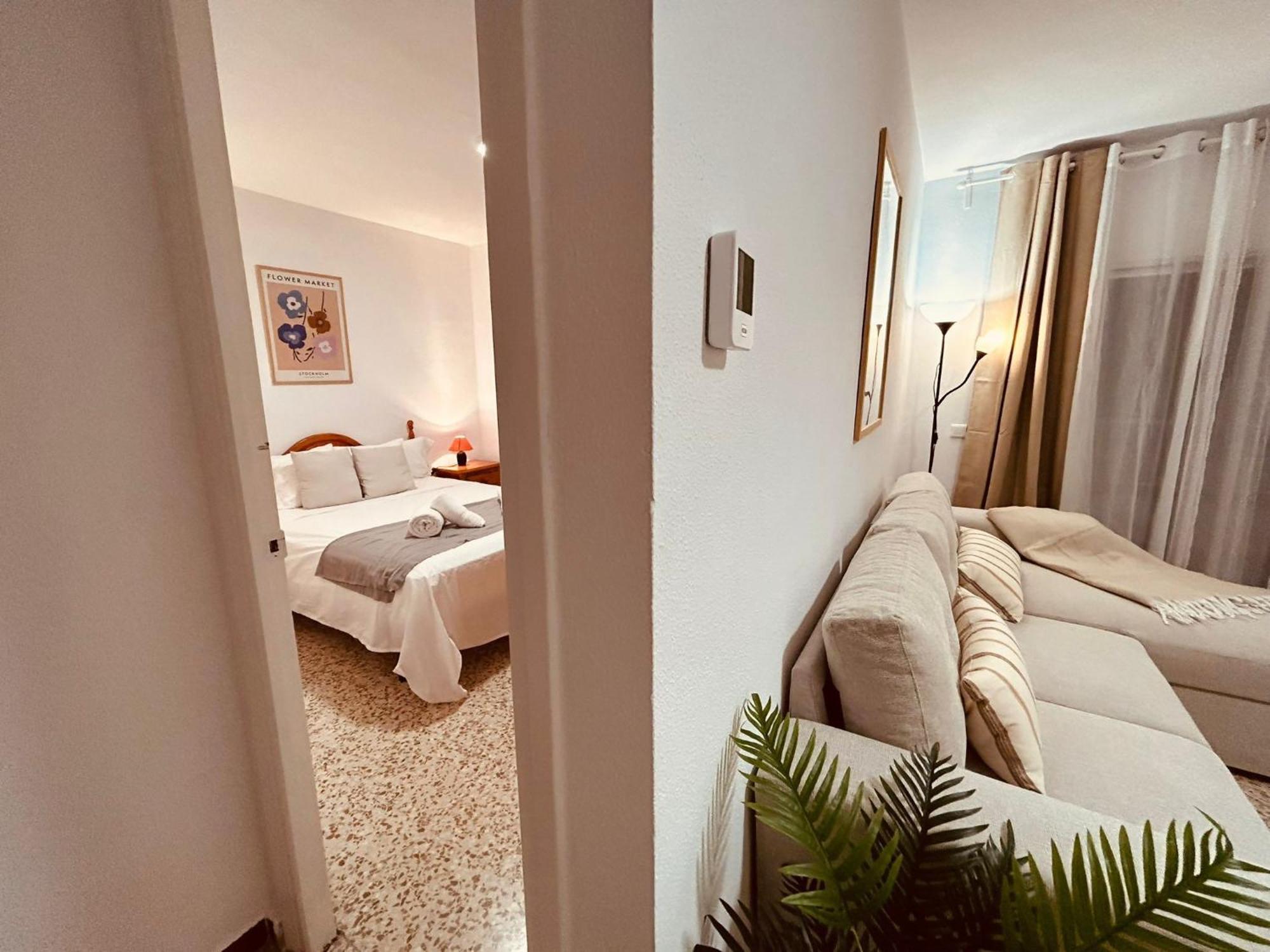 Appartamento Vialia Piso Centrico Wifi Maria Zambrano Andra Málaga Esterno foto